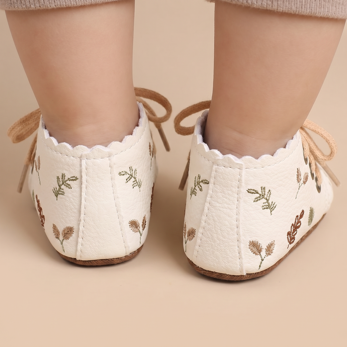 Leaf Print Lace-Up Sneaker Shoes