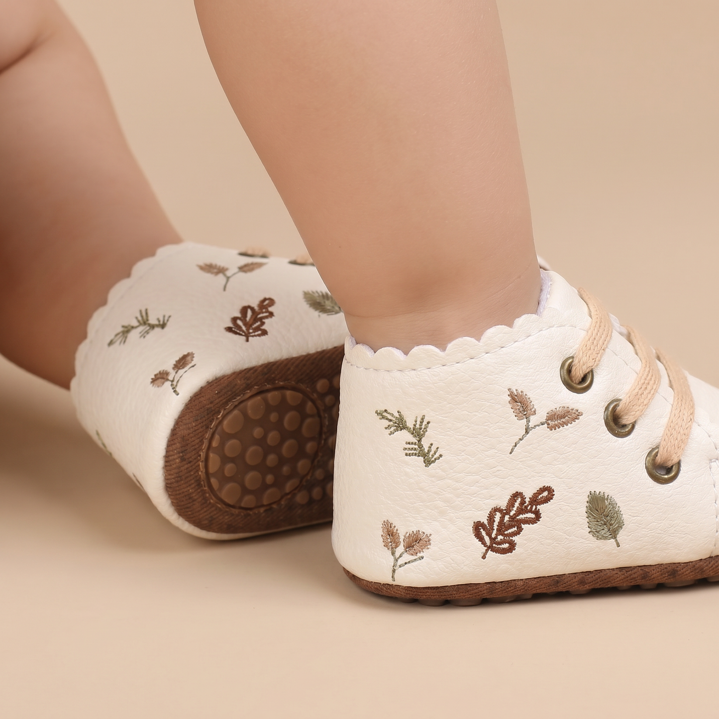 Leaf Print Lace-Up Sneaker Shoes