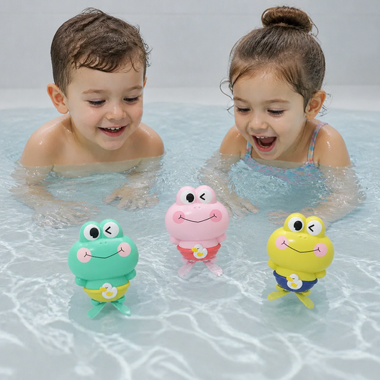 Cute Wind-Up Swimming Frog Bath Toy for Kids
